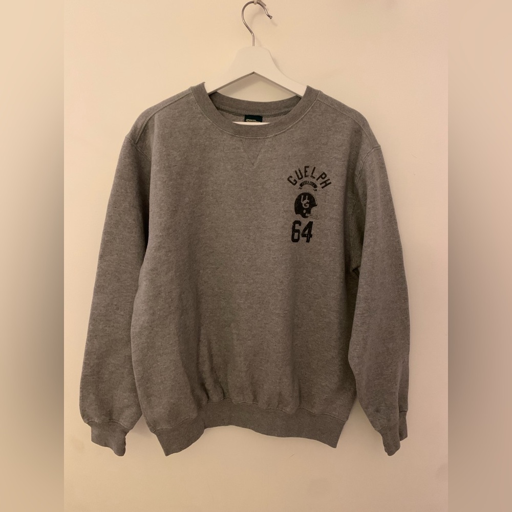 Gray crewneck